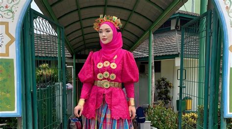 MEMEK ZASKIA GOTIK daftar id baru dan Maro pemburu yang ngajak main knalpot titanium image 1