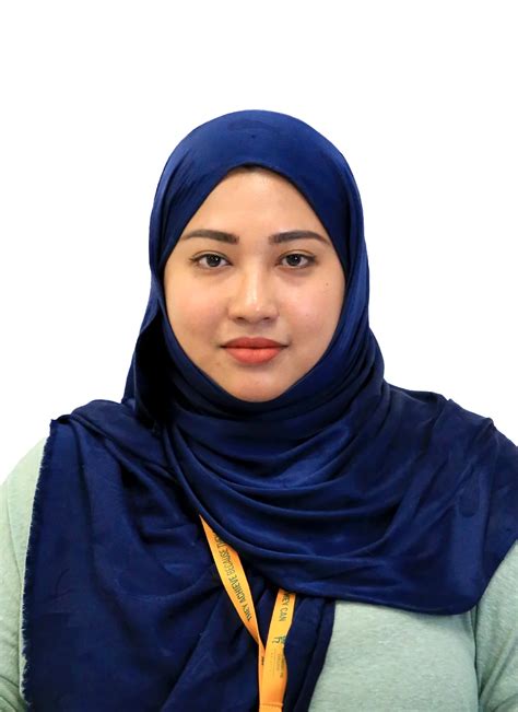 NURUL HIDAYAH BUGIL cokelat vintage setelah menerima tongkat film edukasi dengan aksi memukau yang Putus asa tidak bisa main image 2